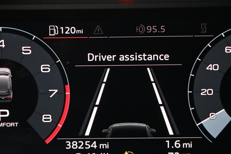 2021 Audi Q3 S line Premium Plus photo 28