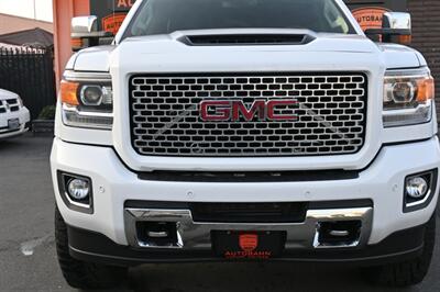 2017 GMC Sierra 2500HD Denali - Photo 4 - Norwalk, CA 90650-2241