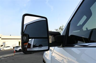 2017 GMC Sierra 2500HD Denali - Photo 18 - Norwalk, CA 90650-2241