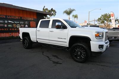 2017 GMC Sierra 2500HD Denali - Photo 14 - Norwalk, CA 90650-2241