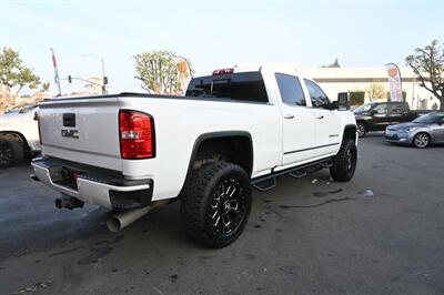 2017 GMC Sierra 2500HD Denali - Photo 12 - Norwalk, CA 90650-2241