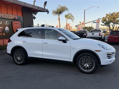2014 Porsche Cayenne Diesel   - Photo 15 - Norwalk, CA 90650-2241