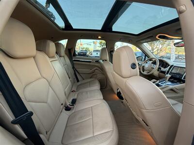 2014 Porsche Cayenne Diesel   - Photo 35 - Norwalk, CA 90650-2241