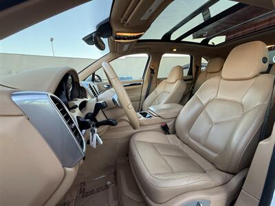 2014 Porsche Cayenne Diesel   - Photo 20 - Norwalk, CA 90650-2241
