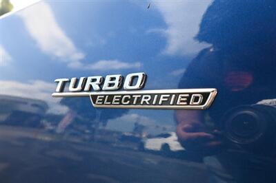 2023 Mercedes-Benz AMG C 43 - Photo 16 - Norwalk, CA 90650-2241