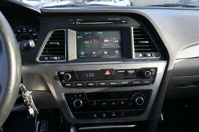 2017 Hyundai SONATA SE - Photo 32 - Norwalk, CA 90650-2241