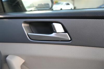 2017 Hyundai SONATA SE - Photo 54 - Norwalk, CA 90650-2241