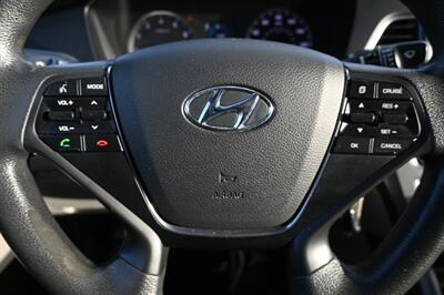 2017 Hyundai SONATA SE - Photo 27 - Norwalk, CA 90650-2241