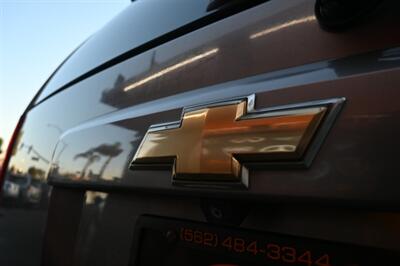 2007 Chevrolet Suburban LT   - Photo 10 - Norwalk, CA 90650-2241