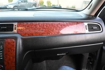 2007 Chevrolet Suburban LT   - Photo 63 - Norwalk, CA 90650-2241