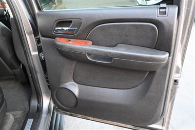 2007 Chevrolet Suburban LT   - Photo 50 - Norwalk, CA 90650-2241