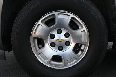 2007 Chevrolet Suburban LT   - Photo 16 - Norwalk, CA 90650-2241