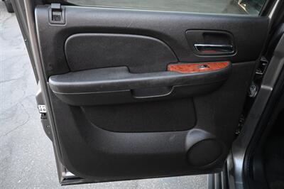 2007 Chevrolet Suburban LT   - Photo 40 - Norwalk, CA 90650-2241