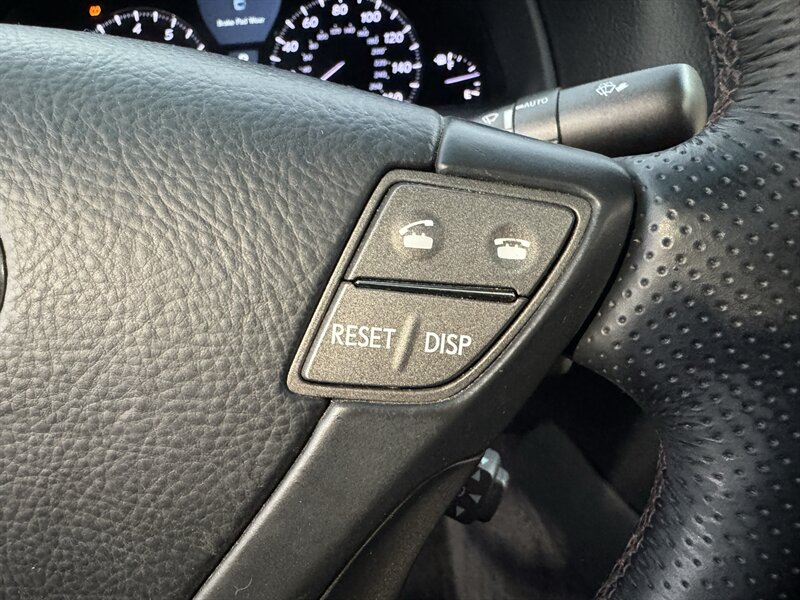 2012 Lexus LS 460 - Photo 28 - Norwalk, CA 90650-2241