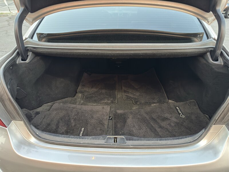 2012 Lexus LS 460 - Photo 17 - Norwalk, CA 90650-2241