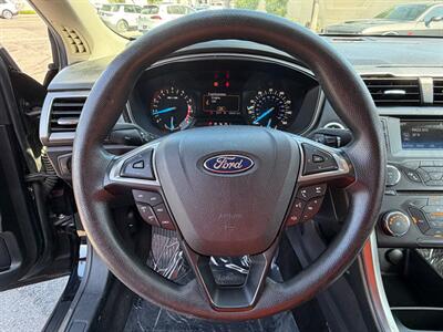 2017 Ford Fusion SE - Photo 16 - Norwalk, CA 90650-2241