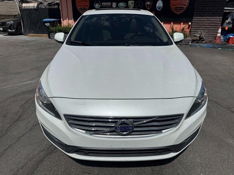 2018 Volvo S60 T5 Inscription - Photo 2 - Norwalk, CA 90650-2241