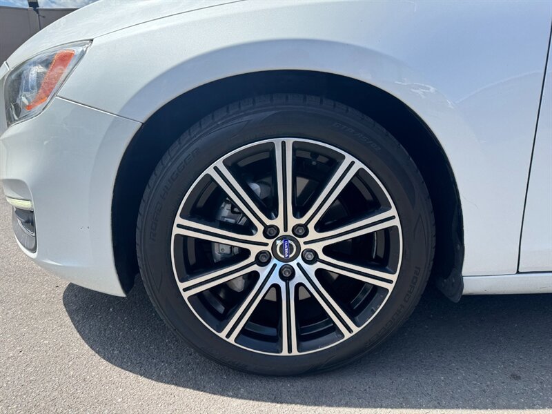 2018 Volvo S60 T5 Inscription - Photo 6 - Norwalk, CA 90650-2241