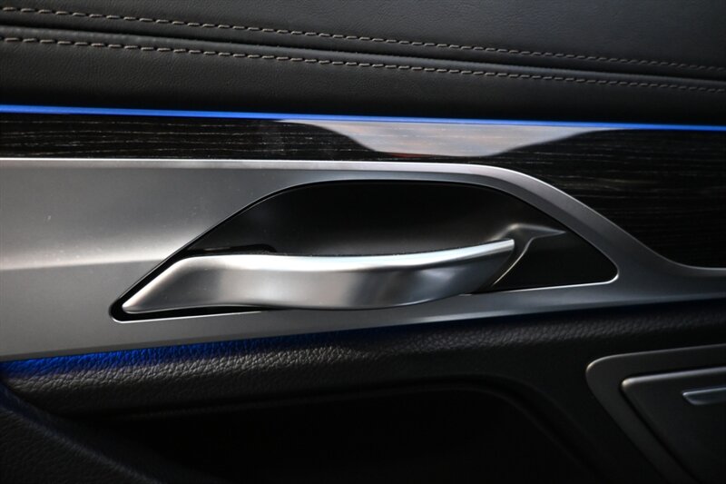 2016 Bmw 740i 7-series photo 38