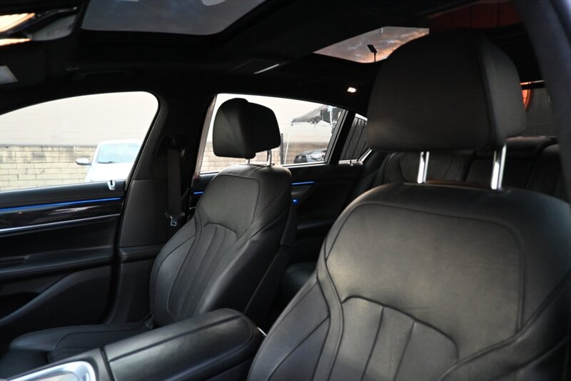 2016 Bmw 740i 7-series photo 22