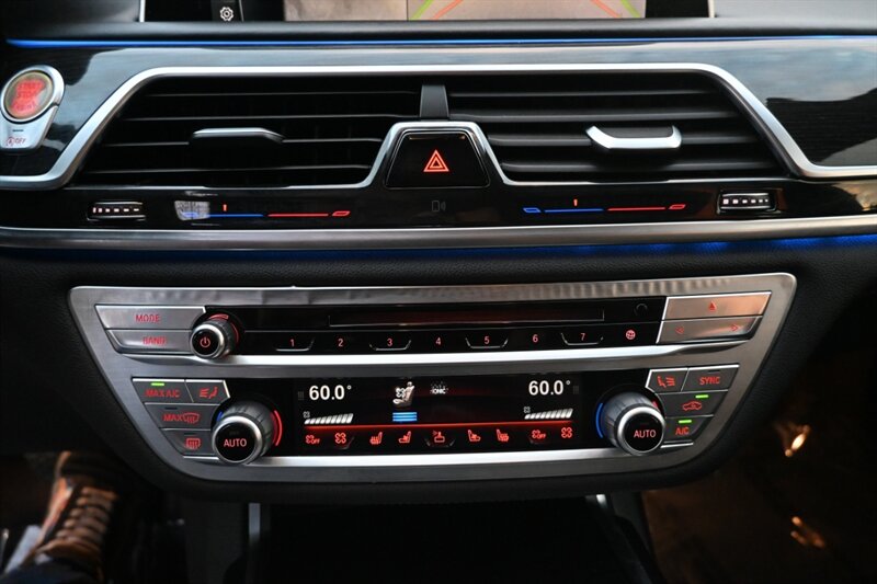 2016 Bmw 740i 7-series photo 36