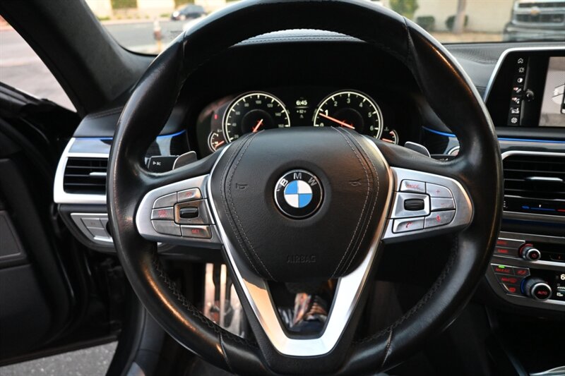 2016 Bmw 740i 7-series photo 26