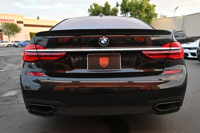 2016 Bmw 740i 7-series photo 10