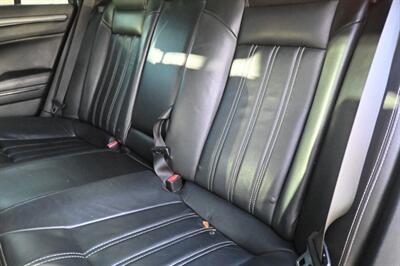 2016 Chrysler 300 S   - Photo 43 - Norwalk, CA 90650-2241