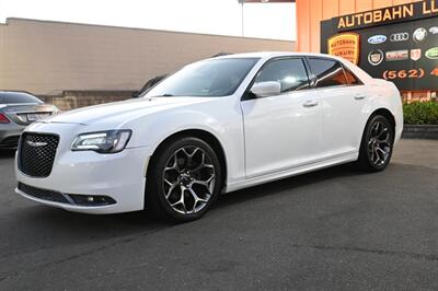 2016 Chrysler 300 S   - Photo 6 - Norwalk, CA 90650-2241