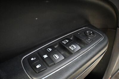 2016 Chrysler 300 S   - Photo 19 - Norwalk, CA 90650-2241