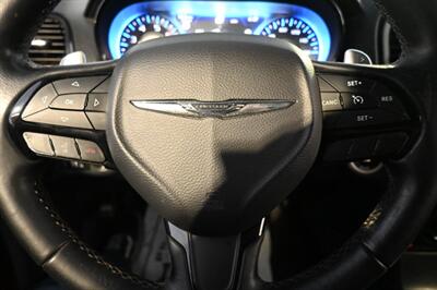 2016 Chrysler 300 S   - Photo 28 - Norwalk, CA 90650-2241