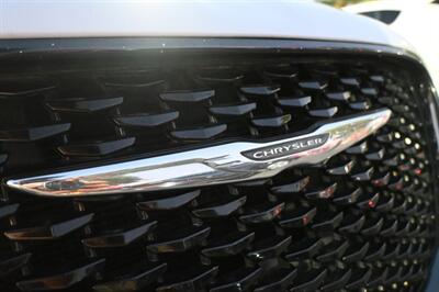 2016 Chrysler 300 S   - Photo 62 - Norwalk, CA 90650-2241