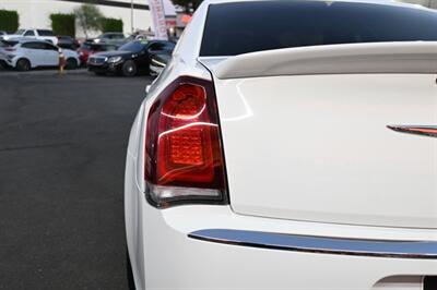 2016 Chrysler 300 S   - Photo 9 - Norwalk, CA 90650-2241