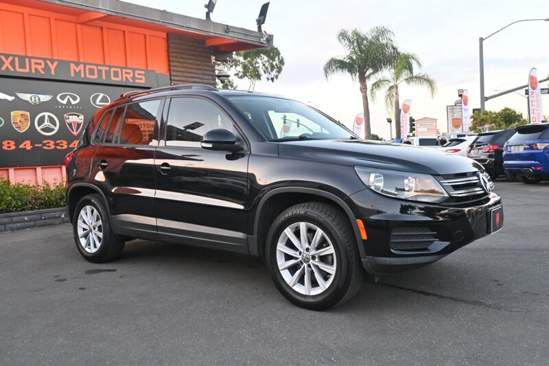 2017 Volkswagen Tiguan S photo 10