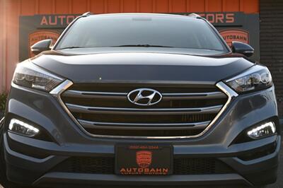 2016 Hyundai TUCSON Limited   - Photo 2 - Norwalk, CA 90650-2241