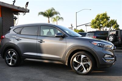 2016 Hyundai TUCSON Limited   - Photo 28 - Norwalk, CA 90650-2241