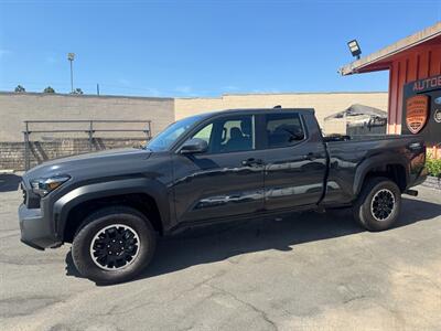 2025 Toyota Tacoma TRD Off-Road   - Photo 10 - Norwalk, CA 90650-2241