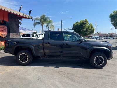2025 Toyota Tacoma TRD Off-Road   - Photo 19 - Norwalk, CA 90650-2241