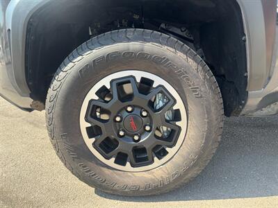 2025 Toyota Tacoma TRD Off-Road   - Photo 8 - Norwalk, CA 90650-2241