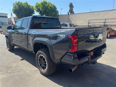 2025 Toyota Tacoma TRD Off-Road   - Photo 13 - Norwalk, CA 90650-2241