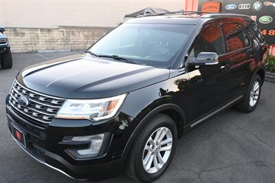 2017 Ford Explorer XLT   - Photo 3 - Norwalk, CA 90650-2241