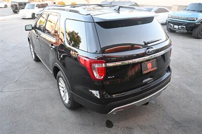 2017 Ford Explorer XLT   - Photo 5 - Norwalk, CA 90650-2241