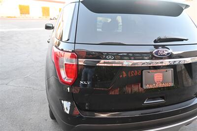 2017 Ford Explorer XLT   - Photo 6 - Norwalk, CA 90650-2241