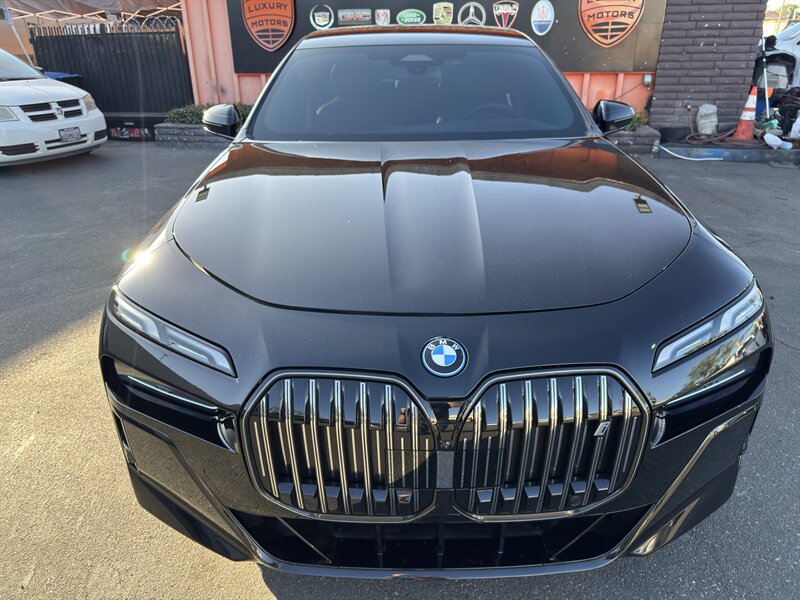 2025 BMW i7 eDrive50  