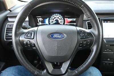 2019 Ford Flex SEL   - Photo 30 - Norwalk, CA 90650-2241