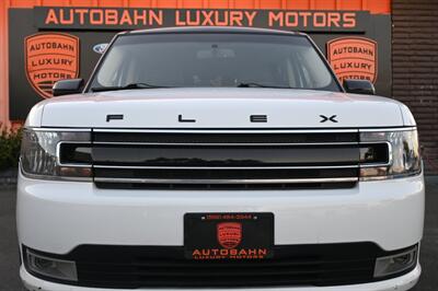 2019 Ford Flex SEL   - Photo 2 - Norwalk, CA 90650-2241