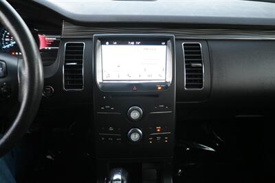 2019 Ford Flex SEL   - Photo 36 - Norwalk, CA 90650-2241