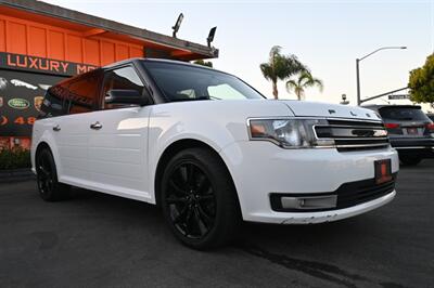 2019 Ford Flex SEL   - Photo 14 - Norwalk, CA 90650-2241