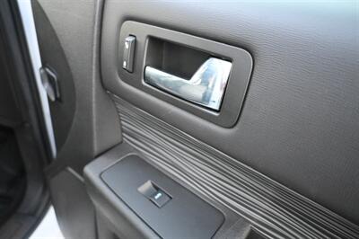 2019 Ford Flex SEL   - Photo 62 - Norwalk, CA 90650-2241