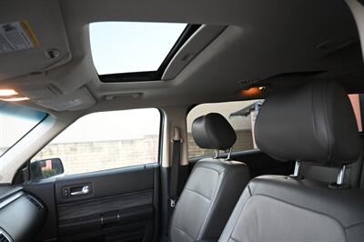 2019 Ford Flex SEL   - Photo 23 - Norwalk, CA 90650-2241